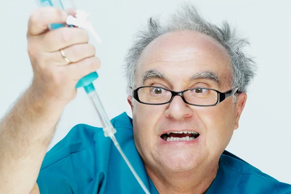Uomo Anziano Con Siringa Stetoscopio — Foto Stock