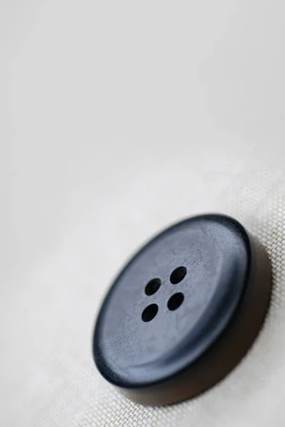 Primer Plano Blanco Azul Botones Costura — Foto de Stock