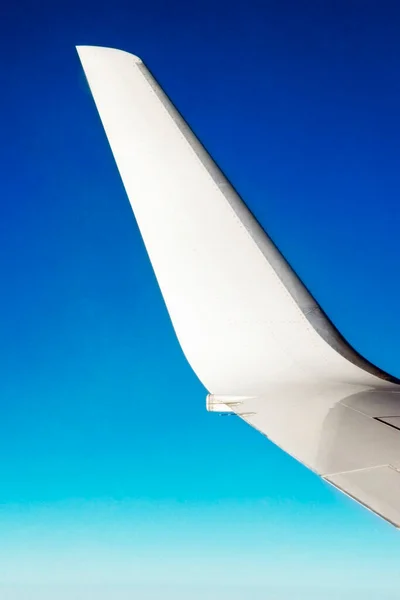 Detailní Záběr Křídla Letadla Letu — Stock fotografie