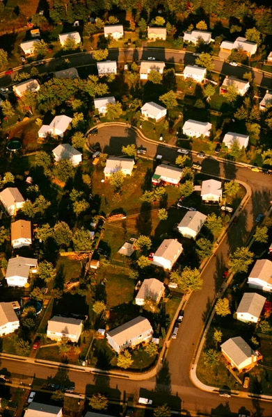 小さな町の空中ビュー デール市 — ストック写真