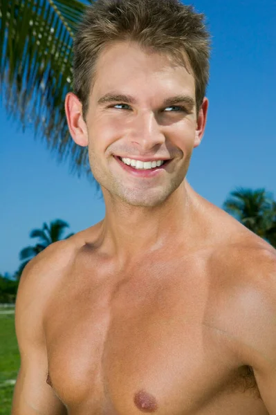 Portrait Handsome Young Man Beard White Shirt Beach — Stock Photo, Image