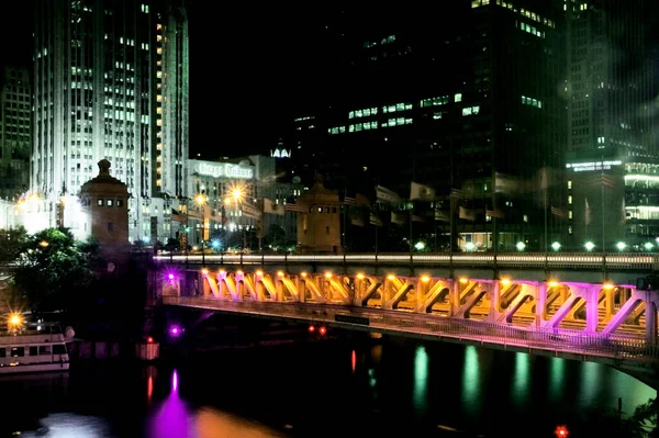 Bridge Stad Upplyst Natten Michigan Avenue Bridge Chicago River Chicago — Stockfoto