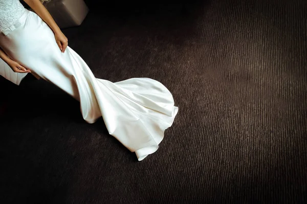 Сукня Нареченої Темній Підлозі Весілля — стокове фото
