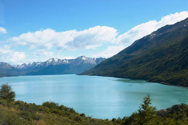 Piękny Widok Jezioro Górach — Zdjęcie stockowe