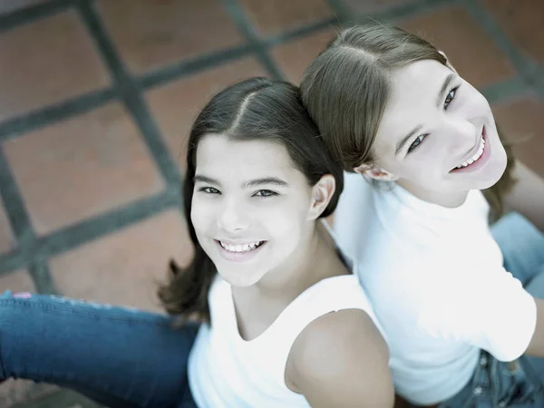 Retrato Jovem Casal Com Seus Rostos — Fotografia de Stock