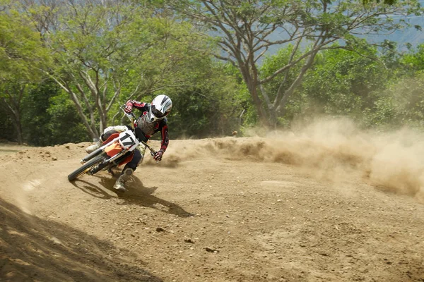 Motocross Fahrer Aktion — Stockfoto