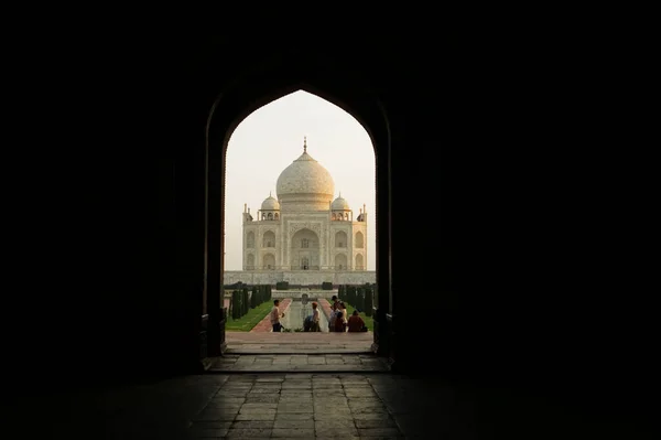 Emlékmű Egy Boltíven Keresztül Taj Mahal Agra Uttar Pradesh India — Stock Fotó