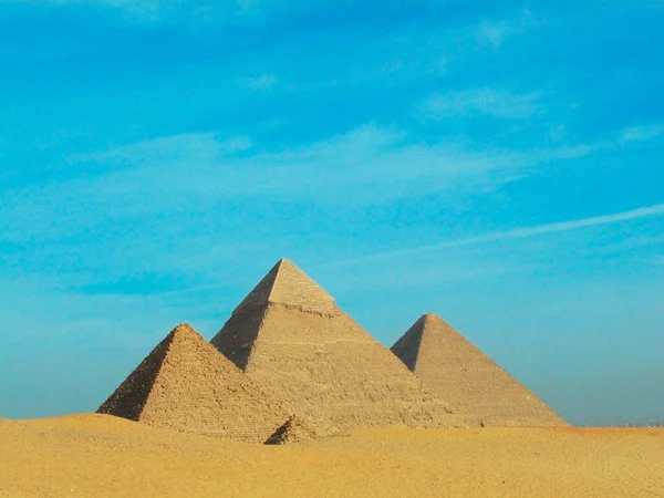 Piramides Van Giza Woestijn — Stockfoto