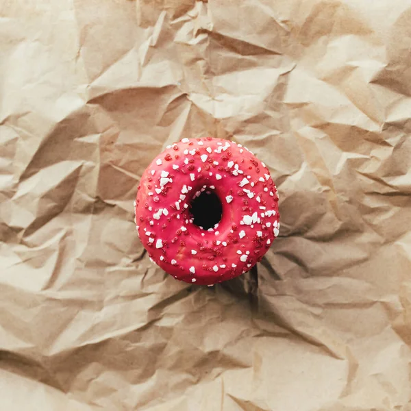 Deliciosas Rosquillas Sobre Fondo Rosa — Foto de Stock