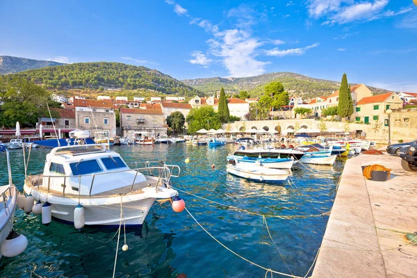 Ciudad Bol Isla Brac Vista Frente Mar Archipiélago Dalmacia Croacia — Foto de Stock