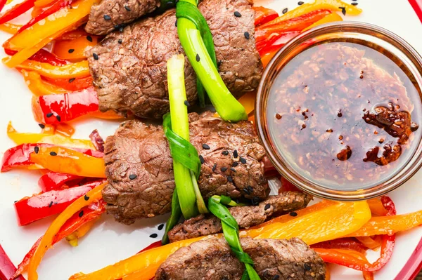 Tasty Beef Rolls Stuffed Bell Pepper — Stock Photo, Image