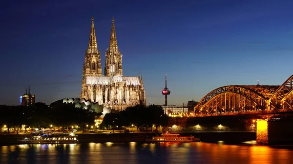 Kölner Dom Einem Sonnigen Tag — Stockfoto