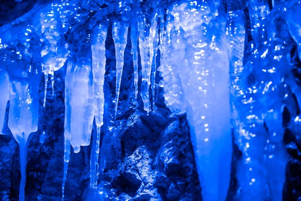 冬季冰冻的冰晶 — 图库照片