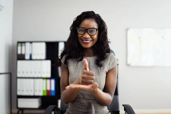 American African Learning Sign Language Audiology Deaf Disability — Foto Stock