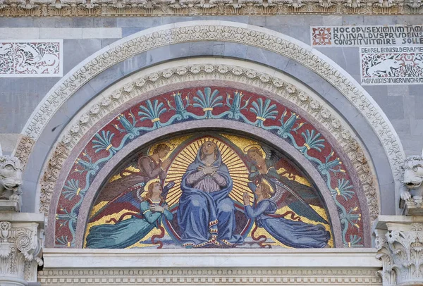 Giuseppe Modena Lucca Szűz Mária Mozaikja Pisai Székesegyház Középső Ajtaja — Stock Fotó