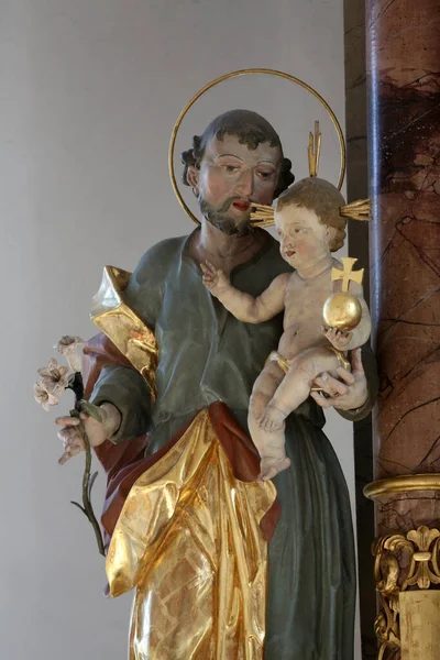 Saint Joseph Håller Baby Jesus Kyrkan Clement Primisweiler Tyskland — Stockfoto