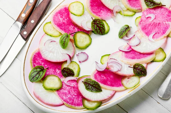 Summer Salad Daikon Radish Sorrel Fresh Spring Salad — Stock Photo, Image