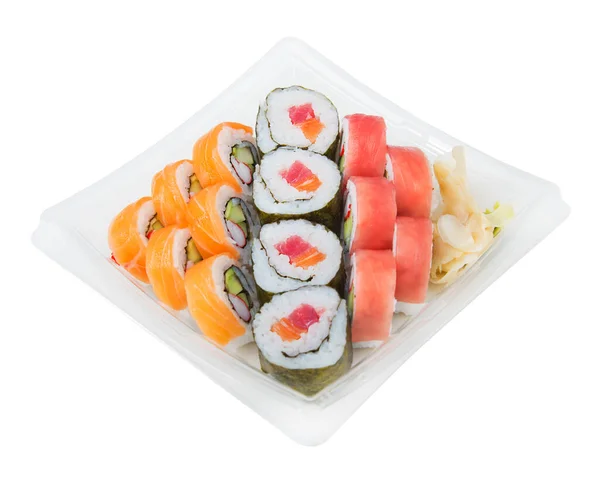 Rolos Sushi Com Salmão Atum Uma Caixa Plástico Isolada Fundo — Fotografia de Stock