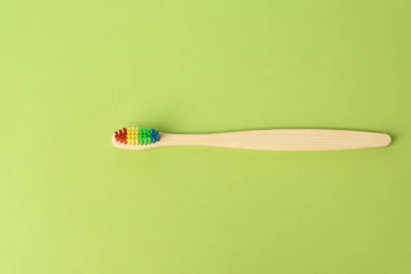 Green Toothbrush Wooden Background — Stock Photo, Image