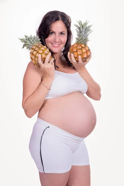 파인애플을 임신부 — 스톡 사진