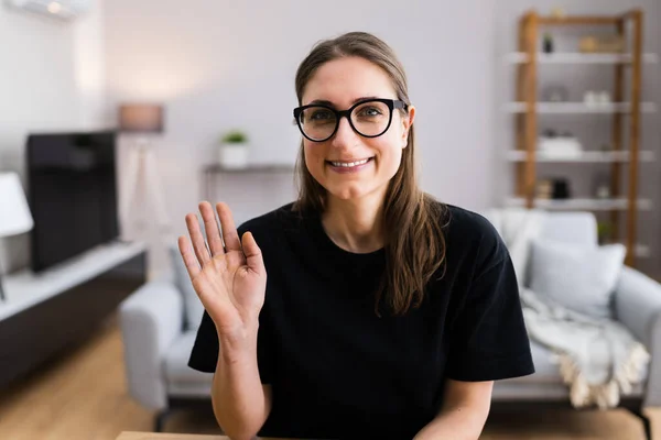 Mulher Feliz Vídeo Conferência Webinar Retrato Casa — Fotografia de Stock