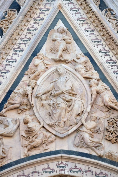 Madonna Girdle Portal Cattedrale Santa Maria Del Fiore Florença Itália — Fotografia de Stock