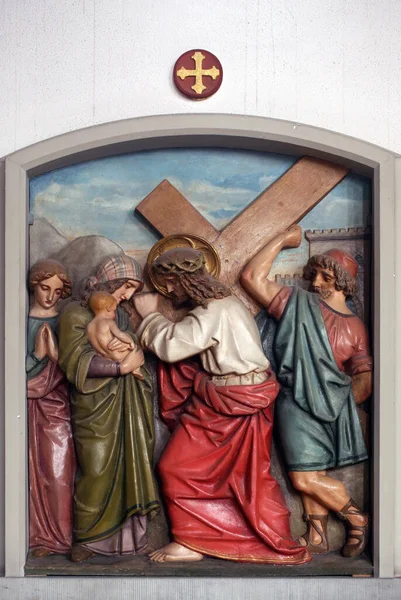 Gesù Incontra Figlie Gerusalemme Viii Stazione Della Croce Chiesa Parrocchiale — Foto Stock