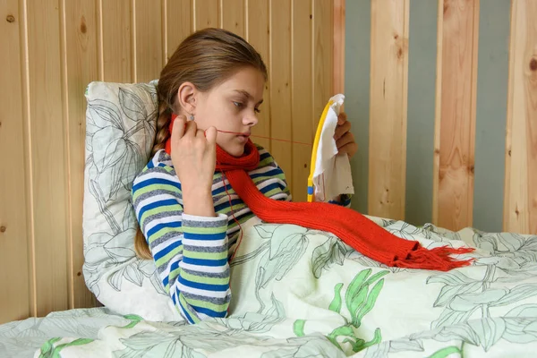 Sick Girl Lying Bed Embroidering Hoop — Stock Photo, Image