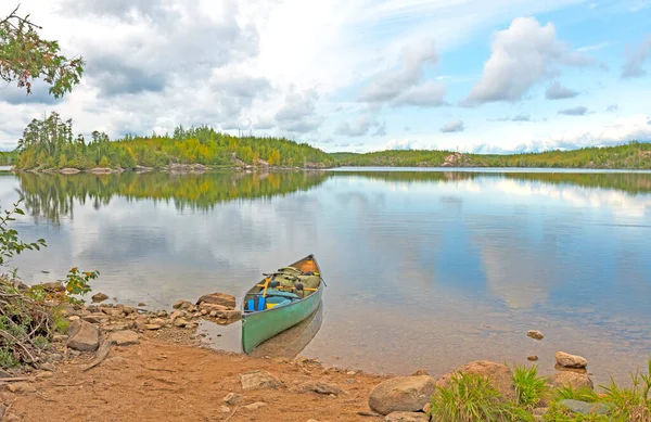 Canoe Loaded Ready Seagull Lake Grensevannet Minnesota – stockfoto