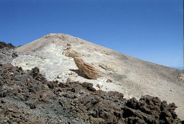 Ηφαίστειο Στα Βουνά — Φωτογραφία Αρχείου