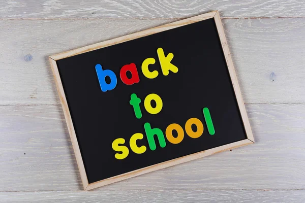 Een Terug Naar School Concept Letters Een Schoolbord — Stockfoto