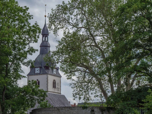 ドイツの有名なヘルマンスデンクマールのデトモルド市は — ストック写真