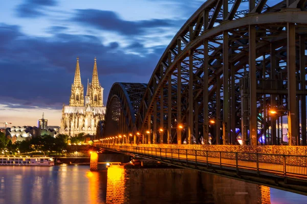 Night Cologne River Rhine Illuminated Cathedral Hohenzollern Bridge — Stock Photo, Image
