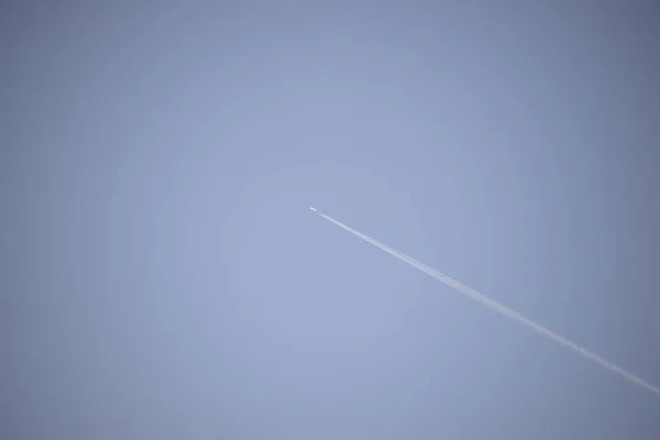 Ślad Samolotu Niebie Prowincji Alicante Costa Blanca Hiszpania — Zdjęcie stockowe