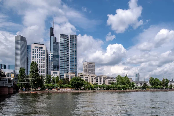 Mirar Sobre Río Ciudad Frankfurt — Foto de Stock