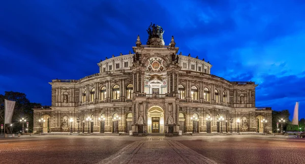 Semperoper Dresden Noite — Fotografia de Stock