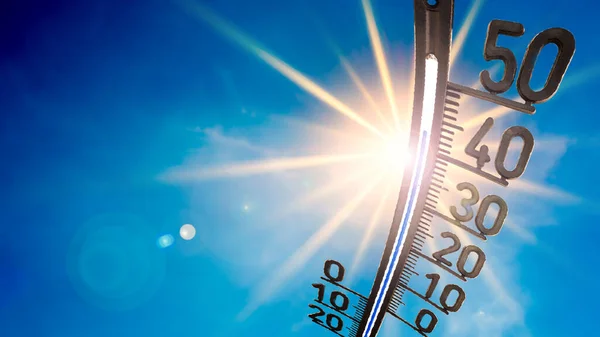 Temperatura Medidor Solar Conceito Tempo — Fotografia de Stock