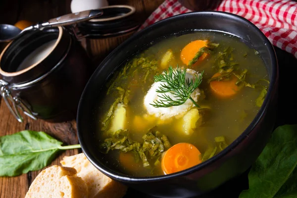 Rustikal Sorrel Soppa Med Potatis Och Grädde — Stockfoto