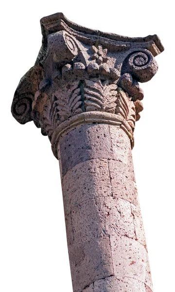 Coluna Pedra Tufo Rosa Antigo Fundo Branco — Fotografia de Stock