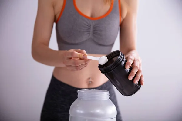 Young Sporty Woman Preparing Protein Shake Workout Desk — Stock Photo, Image