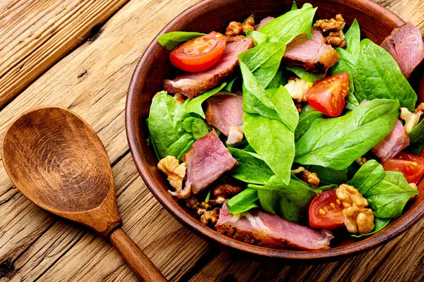 Sommar Sallad Med Färska Örter Sallad Med Spenat Och Ängssyra — Stockfoto