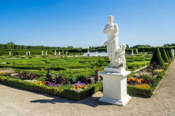 德国汉诺威 荷伦豪森花园和荷伦豪森宫 — 图库照片