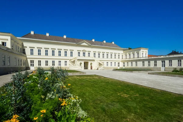 Alemanha Hannover Jardins Herrenhausen Com Palácio Herrenhausen — Fotografia de Stock