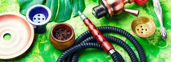 Detalles Del Kalian Hookah Oriental Con Sabor Tropical Fumar Tabaco — Foto de Stock