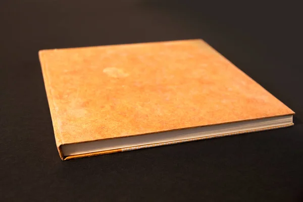 Zárt Üres Notebook Mockup Izolált Fekete — Stock Fotó