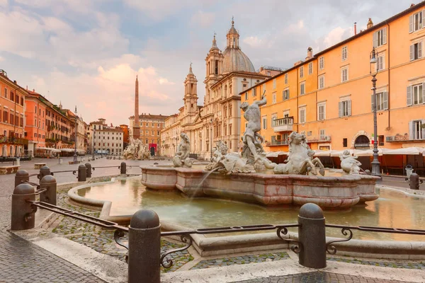 Fontein Van Vier Rivieren Met Een Egyptische Obelisk Sant Agnese — Stockfoto