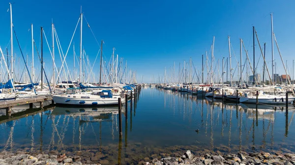 Zeilboot Haven Jachthaven Heiligenhafen Voor Zomervakantie Aan Oostzee Heiligenhafen Een — Stockfoto