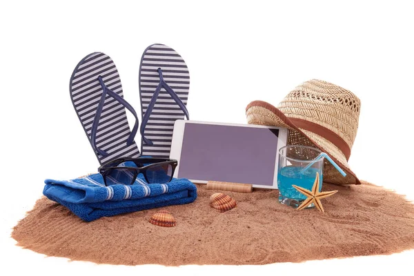 액세서리 칵테일 컴퓨터 태블릿 있습니다 휴가와 여행에 개념이다 여행사 인터넷 — 스톡 사진