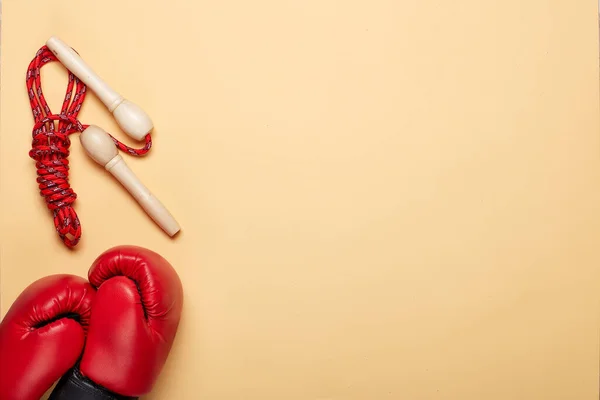 Guantes Boxeo Guante Rojo Sobre Fondo Blanco — Foto de Stock