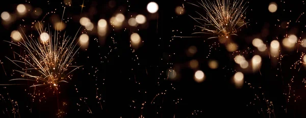 Goldenes Feuerwerk Dunklen Nachthimmel Mit Festlichem Bokeh Zum Neujahrsgruß — Stockfoto